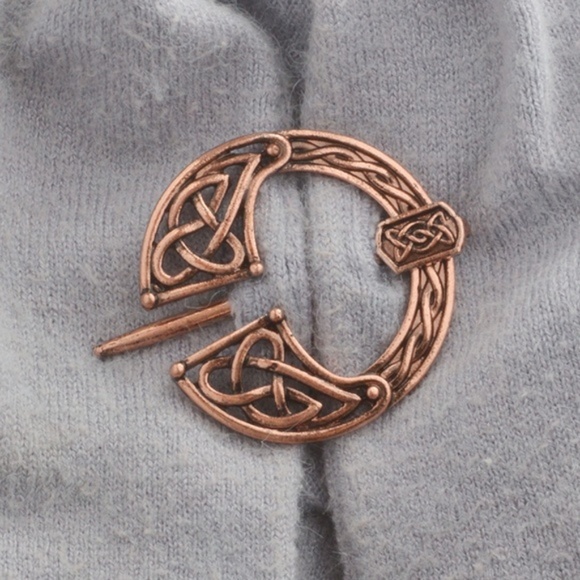 Celtic Nordic Pin Brooch Scarf Kilt Cloak Jewelry - Picture 5 of 8